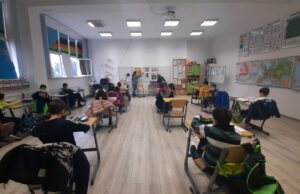 Triunghiul echilateral al educației chiar funcționează, atâta vreme cât laturile rămân egale